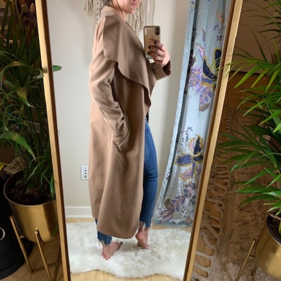 Missguided • Waterfall Trench Coat • Beige • 6 - Picture 5 of 12